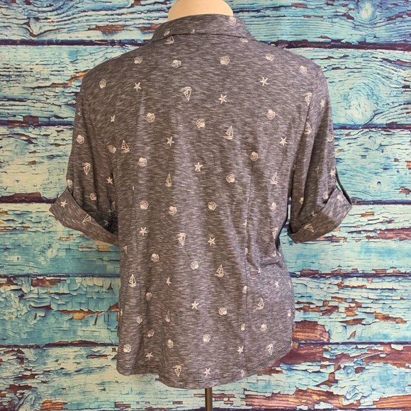 Emily Daniels Seashell/Starfish/Sailboat Short Sleeve Henley Blouse - Picture 4 of 5